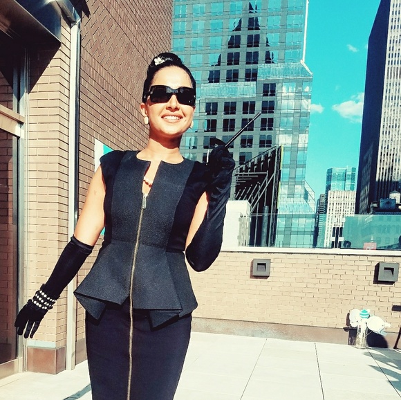 Meet your Posher, Mehria - Picture 1 of 8